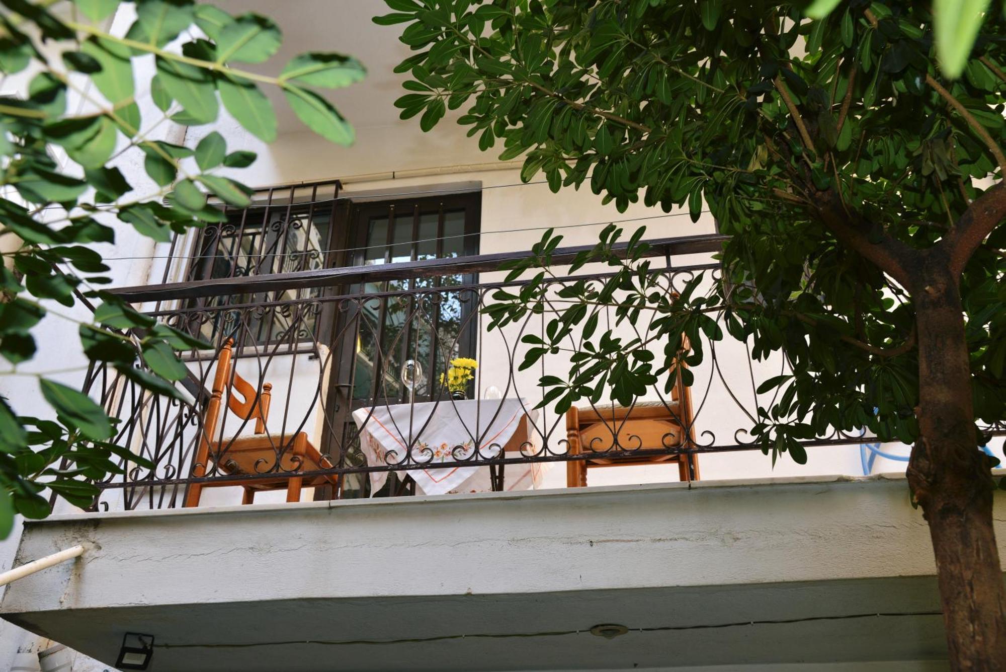 Traditional House Athena Bagian luar foto