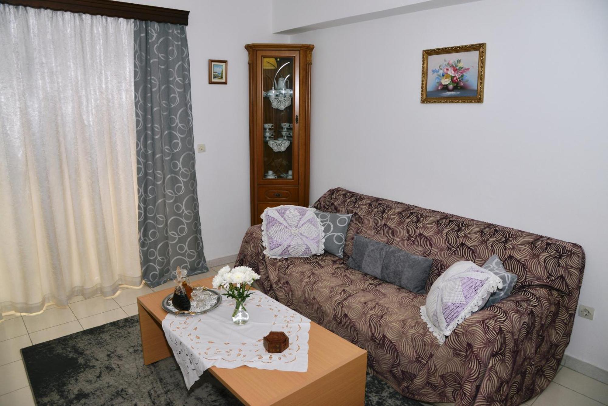 Traditional House Athena Bagian luar foto